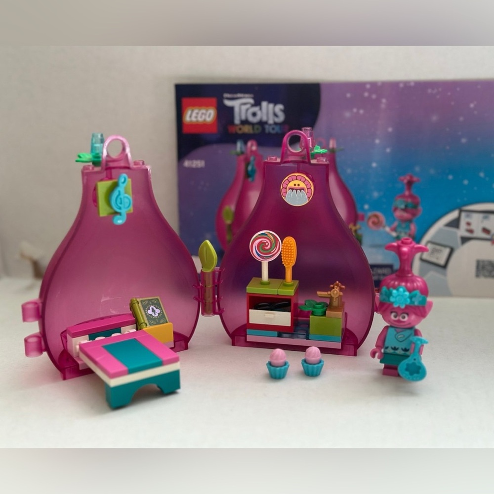 Lego Trolls World Tour Poppy’s Pod #41251 - Picture 3 of 8